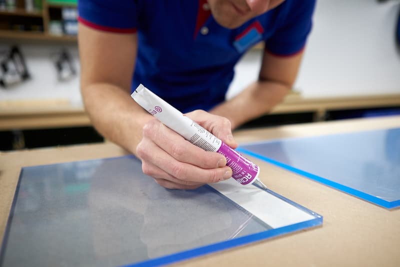 Dopo 20 minuti, potete procedere con attenzione al posizionamento della parete anteriore o posterior