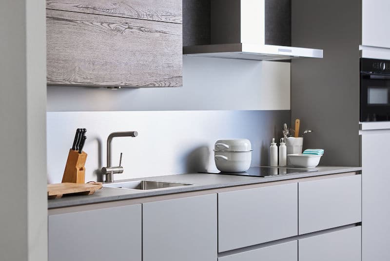 Paraschizzi cucina in alluminio