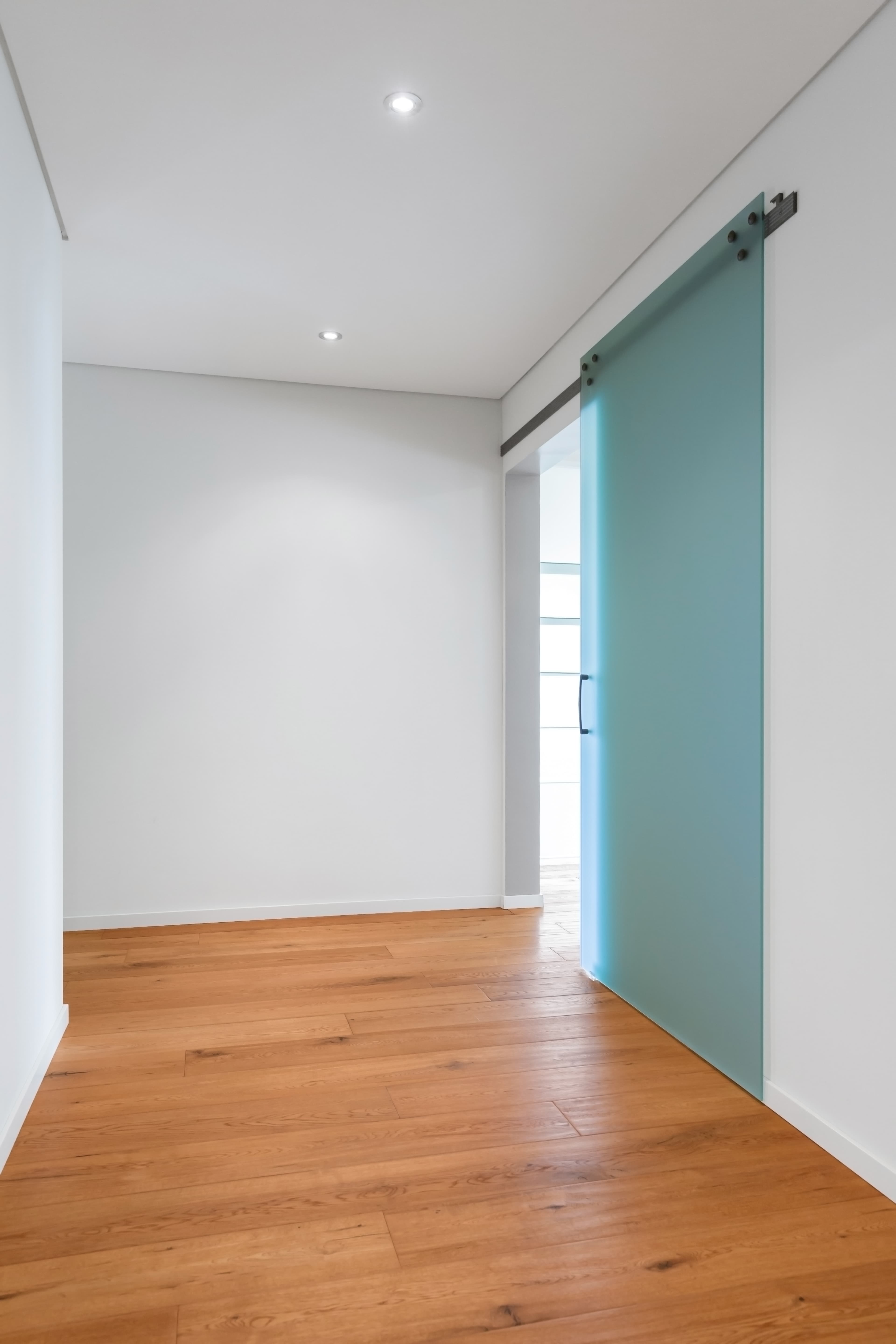 Porta scorrevole fai-da-te in plexiglass