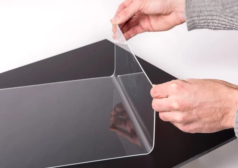 plexiglas-buigen-e1447099153732 (2)