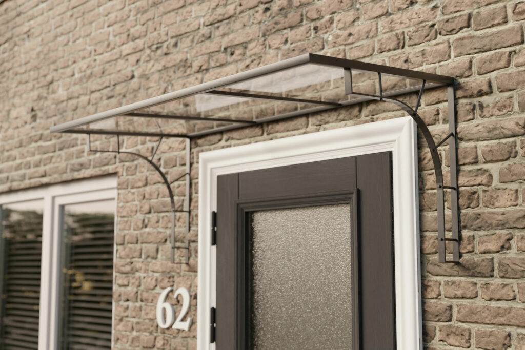 Pensiline per porte a forte inclinazione